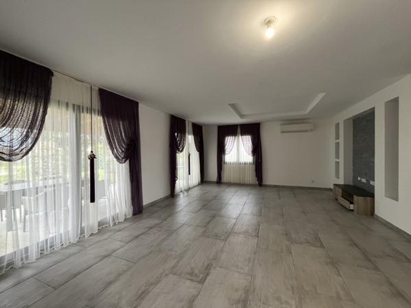 Maison à vendre |  Condom |  5 pièces | 118 m²