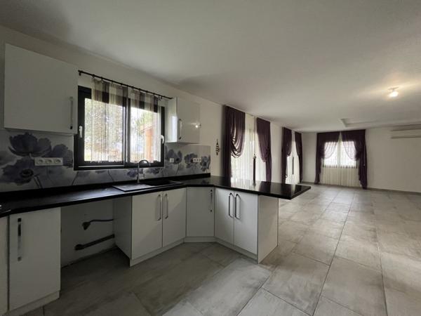 Maison à vendre |  Condom |  5 pièces | 118 m²