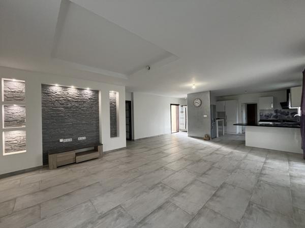 Maison à vendre |  Condom |  5 pièces | 118 m²