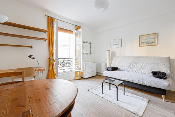 Location appartement Paris 16 - 1 pièce(s) - 23 m² - 1 200 € / mois