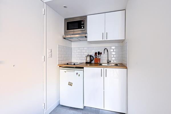 Location appartement Paris 16 - 1 pièce(s) - 23 m² - 1 200 € / mois