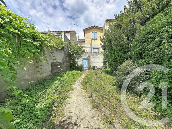 Maison à vendre  5 pièces - 85 m 2   GRIGNY  - 69