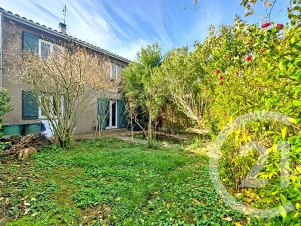 Maison à vendre  5 pièces - 85 m 2   GRIGNY  - 69