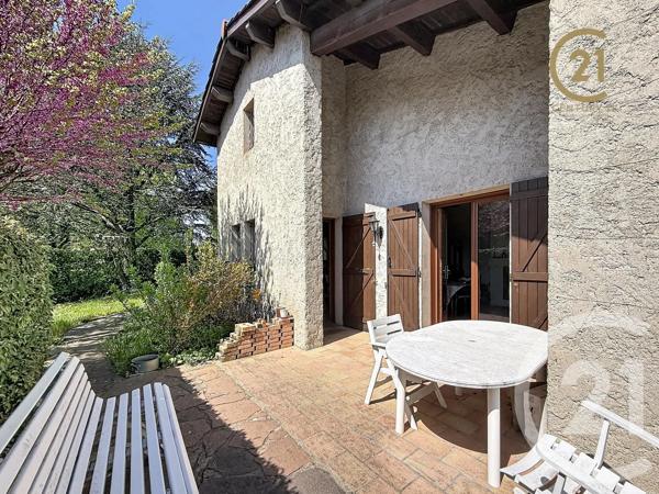 Maison à vendre  7 pièces - 140,59 m 2   BRIGNAIS  - 69