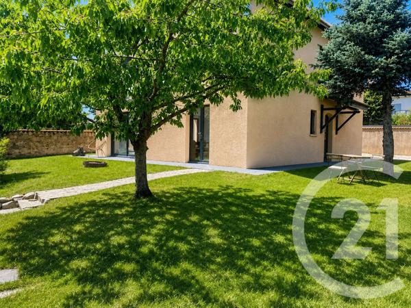 Maison à vendre  7 pièces - 140,59 m 2   BRIGNAIS  - 69