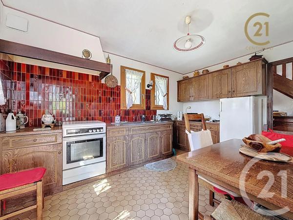 Maison à vendre  7 pièces - 140,59 m 2   BRIGNAIS  - 69