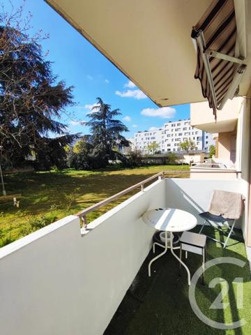 Appartement T3 à vendre  3 pièces - 57,05 m 2   ST FONS  - 69
