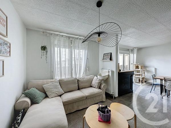 Appartement T3 à vendre  3 pièces - 57,05 m 2   ST FONS  - 69