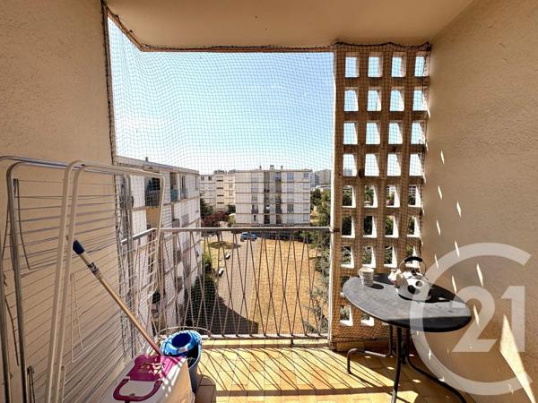 Appartement T3 à vendre  3 pièces - 57,05 m 2   ST FONS  - 69