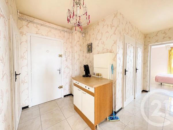 Appartement T3 à vendre  3 pièces - 57,05 m 2   ST FONS  - 69