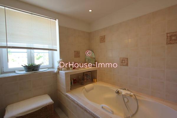 Maison à vendre 8 pièces de 208 m²