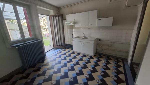 Vente Immeuble 11 pièces 240 m2 à Meung-sur-Loire