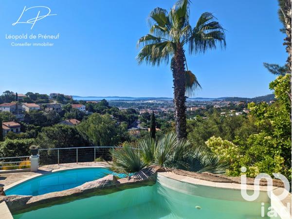 Maison d’architecte 8 pièces de 288 m² à Hyères (83400)