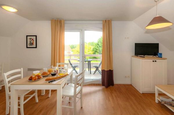 INVESTISSEMENT LOCATIF  Boulleville  Résidence de Tourisme Goélia Les Portes dHonfleur - 6,08 % de rentabilité