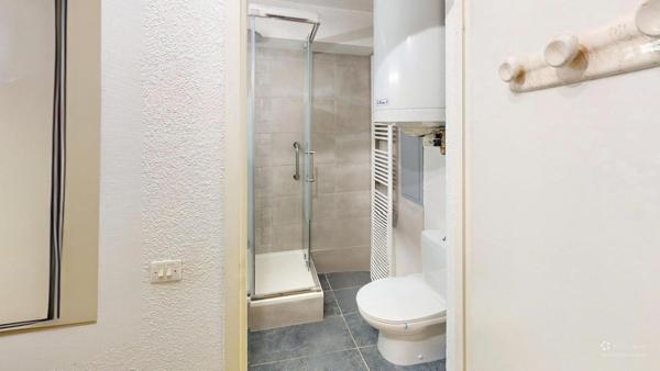 STUDIO 18,50 M² ENTIEREMENT RENOVE RDJ + GARAGE
