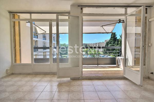 Appartement de type 3 de 63m² avec terrasse et cave privative Marignane