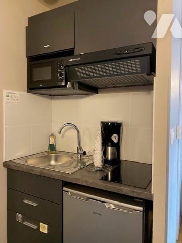 Rue de Mulhouse - Centre ville, Ds résidence Sénior, chambre de services de 21 m²  ;