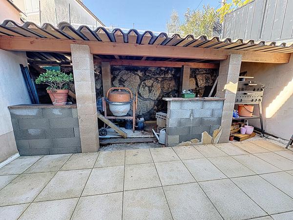 Saint-Laurent-du-Var Maison récente T4 de 96 m² avec extérieur et piscine