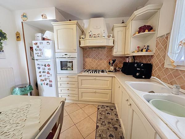 Saint-Laurent-du-Var Maison récente T4 de 96 m² avec extérieur et piscine