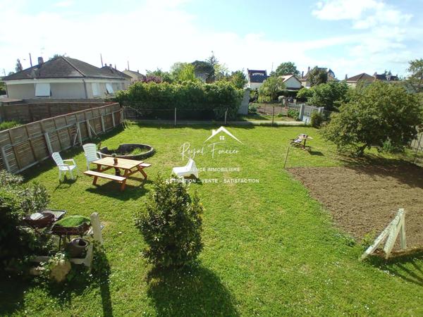VUE SUR LE JARDIN, SANS VIS A VIS