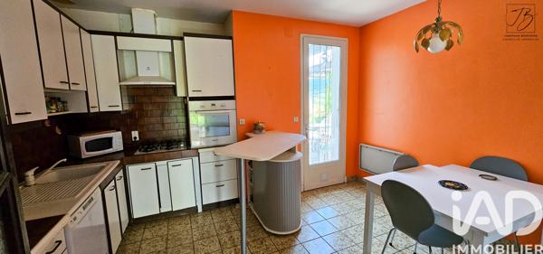 Maison à vendre 8 pièces 216 m² Villefranche-de-Rouergue