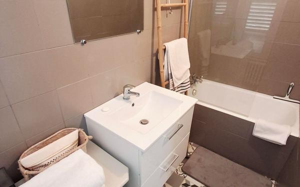 Maison à vendre    6 pièces • 150 m2 Saint-Pierre-lès-Nemours