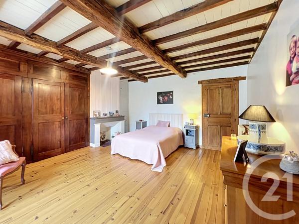 Maison à vendre  9 pièces - 267 m 2   MIRANDE  - 32