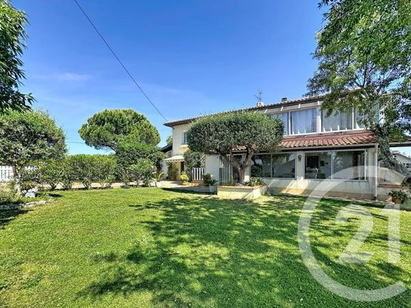Maison à vendre  9 pièces - 267 m 2   MIRANDE  - 32
