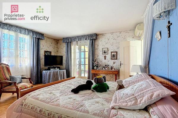 Viager mixte maison occupée et maisonnette libre