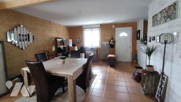 Maison contemporaine à ossature bois 4 chambres, élégance et confort dans un cadre préservé