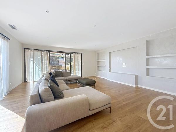 Maison à vendre  5 pièces - 182,68 m 2   BORGO  - 202