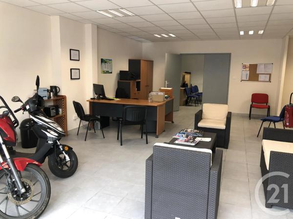 Appartement Local à vendre  3 pièces - 82 m 2   CARCASSONNE  - 11