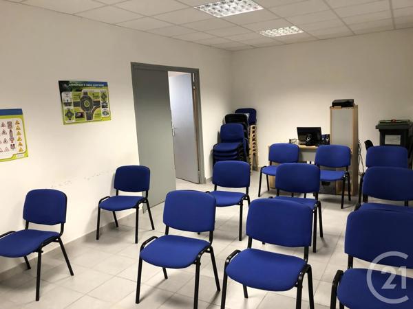 Appartement Local à vendre  3 pièces - 82 m 2   CARCASSONNE  - 11