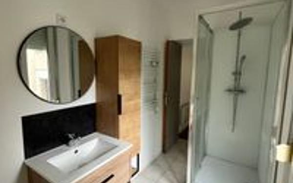 Immeuble à vendre    16 pièces • 271 m2 Nancy