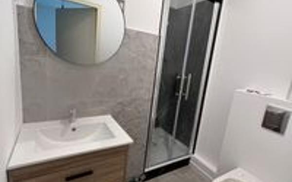 Immeuble à vendre    16 pièces • 271 m2 Nancy