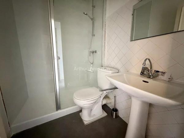 Location                                                      Appartement
                        
                     1 pièces                      36 m2                     à Dinan