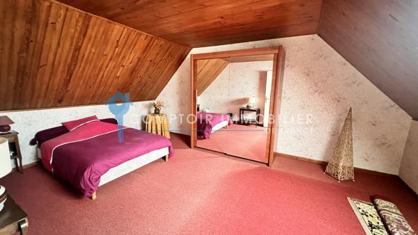 Maison
                                                                                                                                                                                                                                                                                                                        5 pièce(s)                                                                                                                                                                                                          4 chambre(s)                                                                                                                                                                                                          113  m²