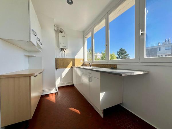 Appartement Carrieres Sur Seine 2 pièce(s) 43 m² €205 000 ** - Référence 863