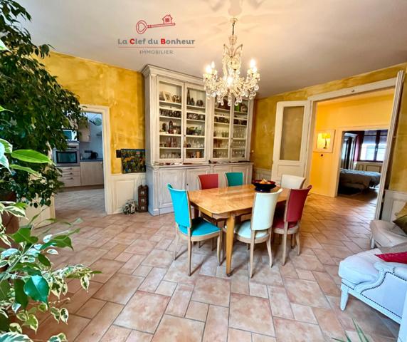 Immeuble coeur de ville avec 7 lots