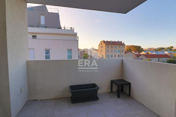 Appartement T2  - Marseille 10e - Résidence récente, aucun travaux, balcon, ascenseur, cuisine équipée