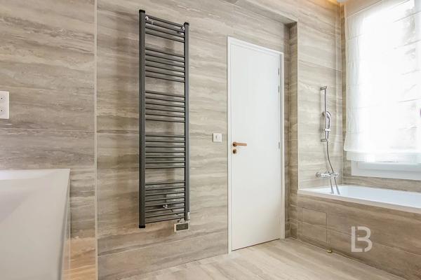 A vendre à Cannes, belle maison de ville rénovée