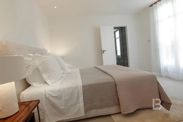 A vendre à Cannes, belle maison de ville rénovée