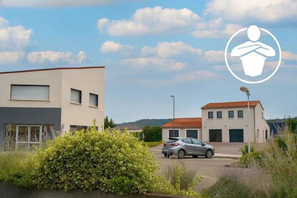 Location Fonds de commerce 3 pièces 62 m2 à Bias