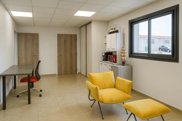 Location Fonds de commerce 3 pièces 62 m2 à Bias