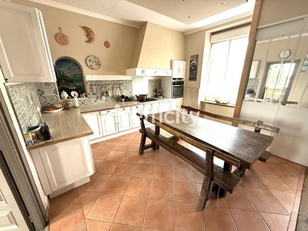 Maison 8 pièces - 169 m²