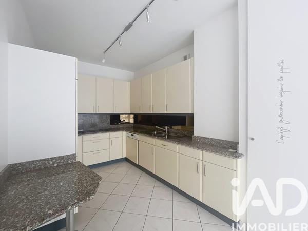 Location appartement 2 pièces 74 m² Nantes