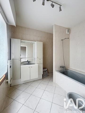 Location appartement 2 pièces 74 m² Nantes