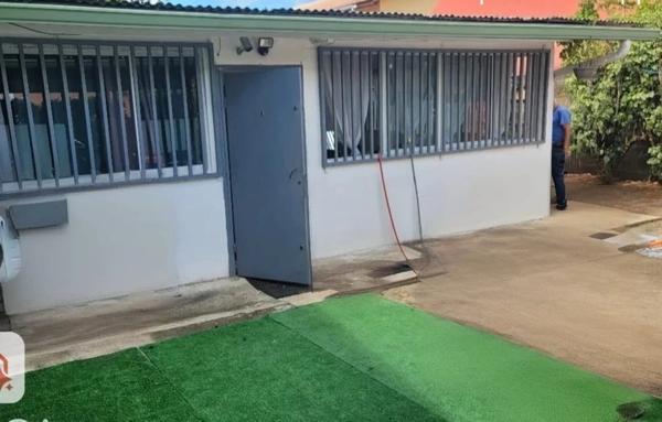 Immeuble à vendre SAINT LAURENT DU MARONI (973)