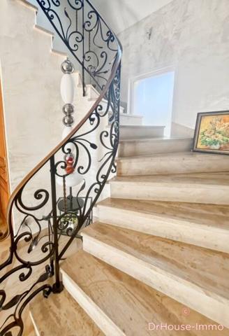 Maison à vendre 4 pièces de 170 m²