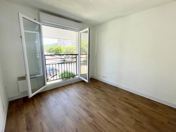 Port Guillaume - Appartement 2 pièces en duplex avec terrasse